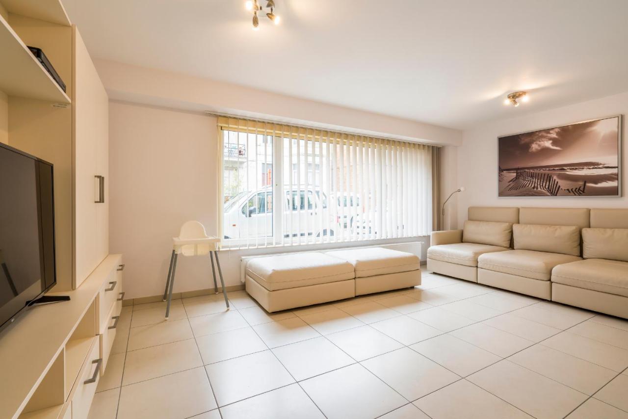 Appartement Spacious - Ground Floor Near Beach